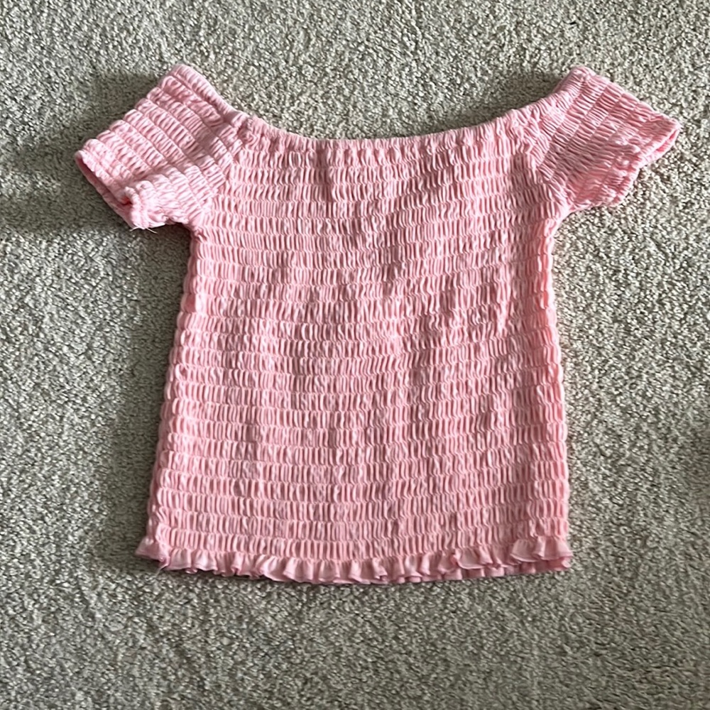 Light pink off the shoulder crop top
